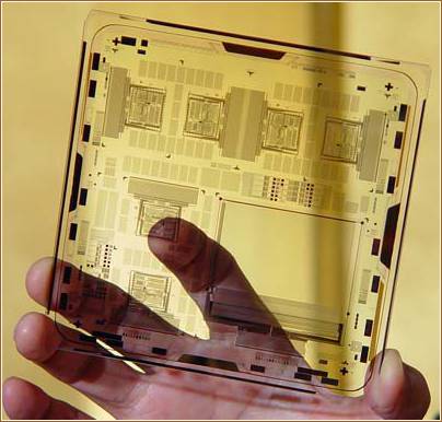 Layout of the CPU Z80 that will be formed on glass ( 2002 )