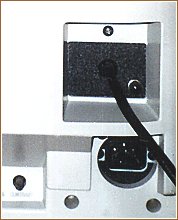 RGB connexion at monitor MZ-1D05